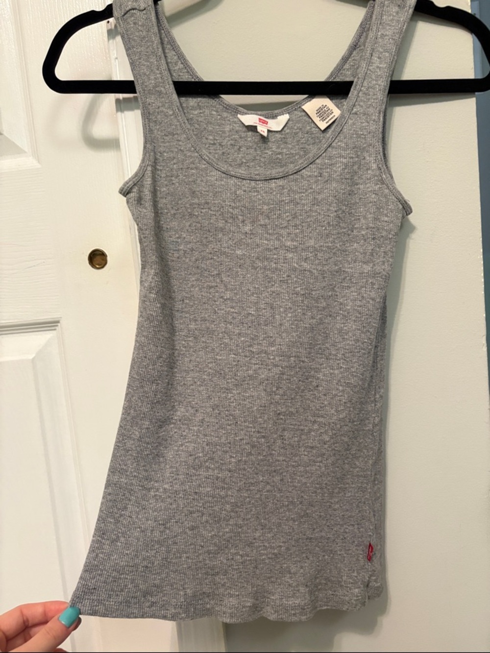 Levi's Women's Gray Ribbed Tank Top